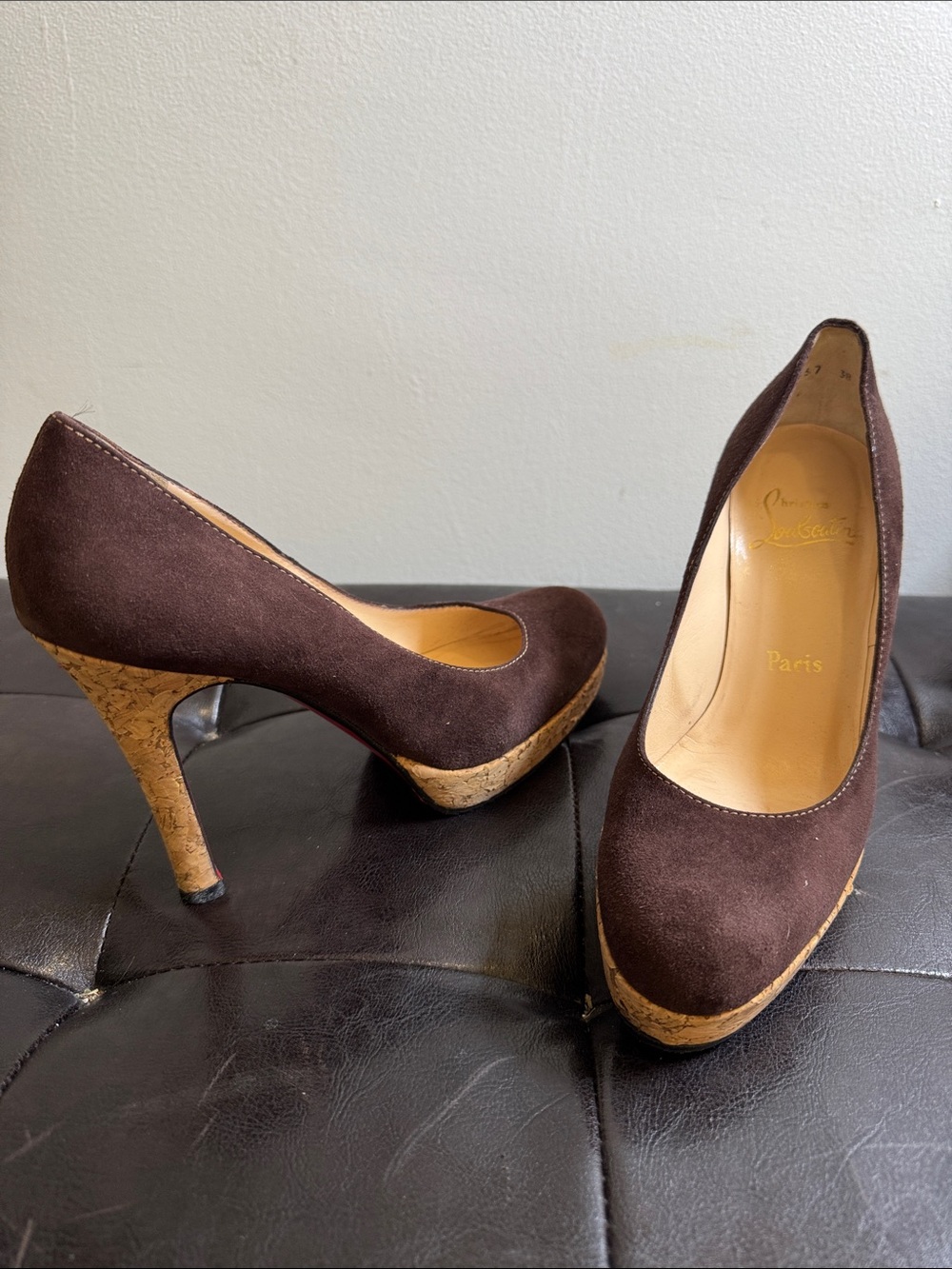 Christian Louboutin brown suede and cork pumps heels shoes sz 38